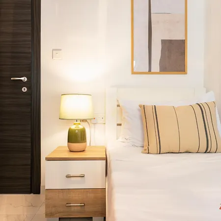 The With A Path To The Sea St. Paul's Bay