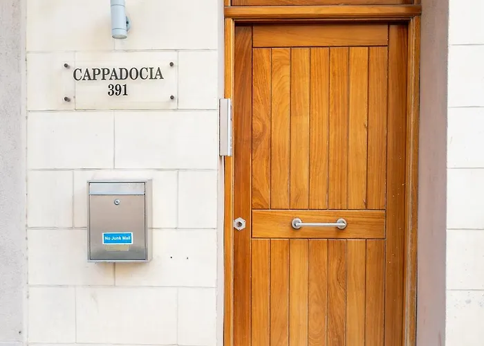 The With A Path To The Sea Apartament St Paul's Bay