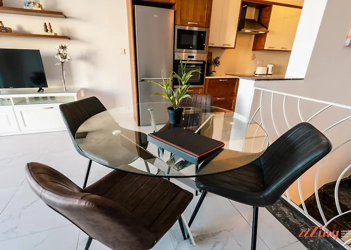 The With A Path To The Sea Διαμέρισμα *